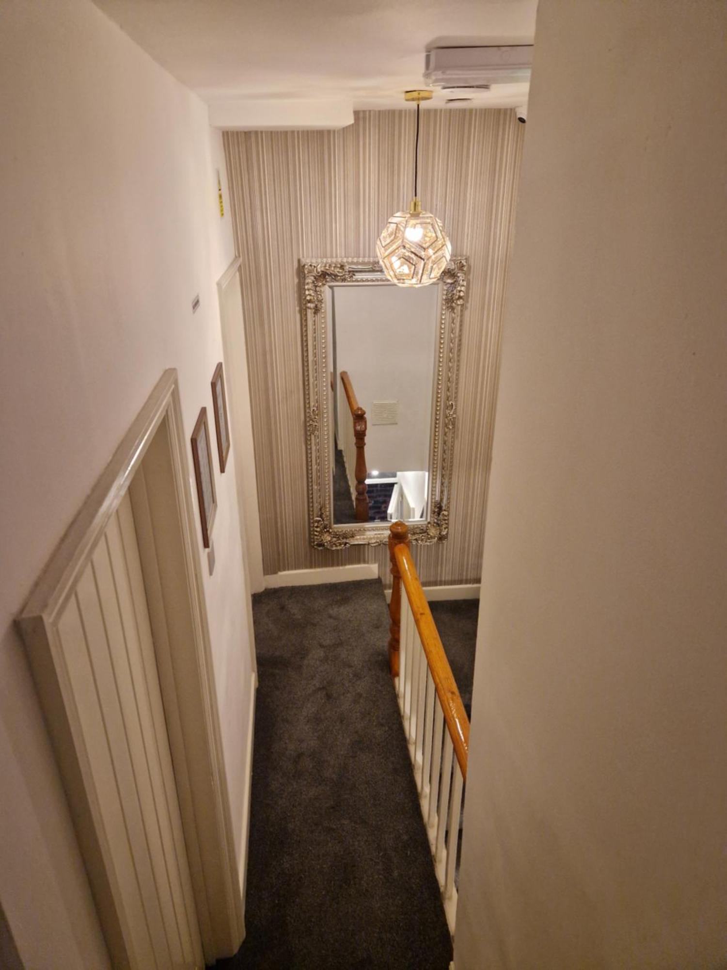 Highfields Living - All Rooms Ensuite- Free Wifi- Free Local Parking شيفيلد المظهر الخارجي الصورة