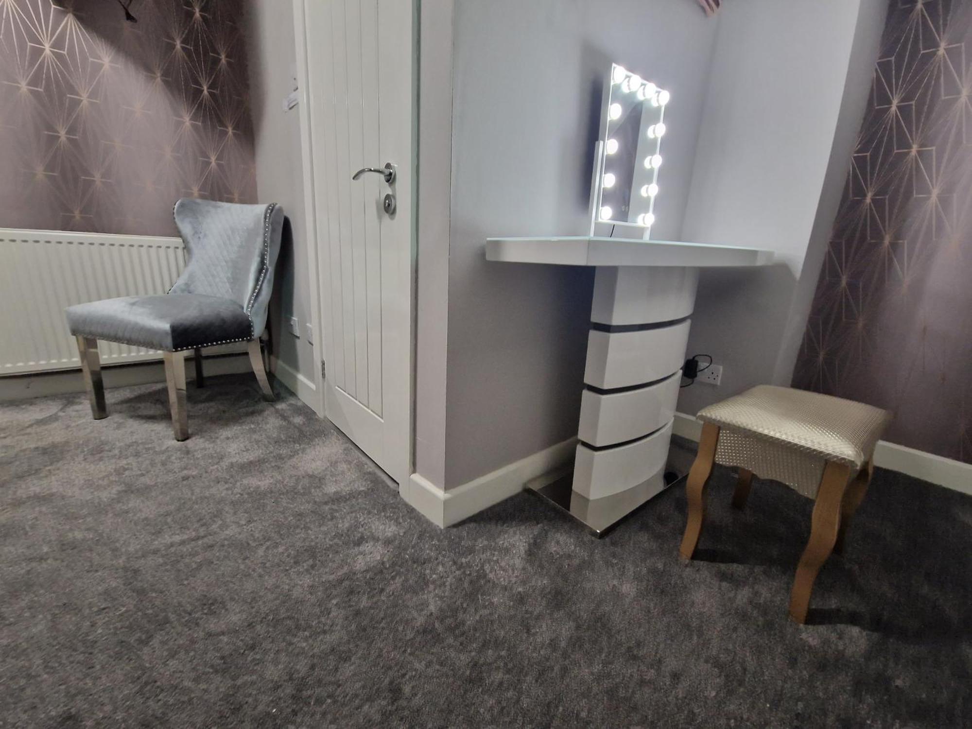 Highfields Living - All Rooms Ensuite- Free Wifi- Free Local Parking شيفيلد المظهر الخارجي الصورة